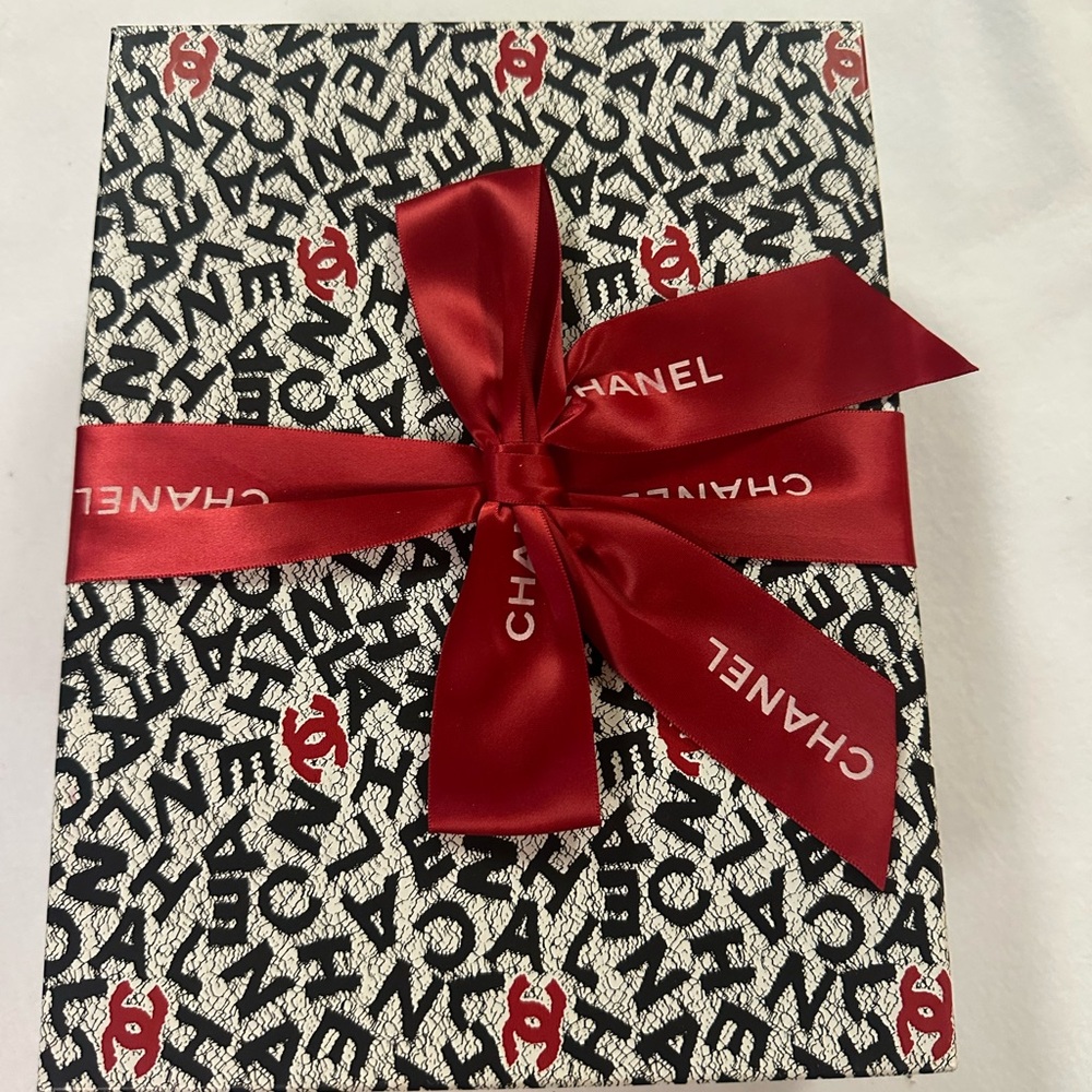 Chanel No. 5 gift set NEW